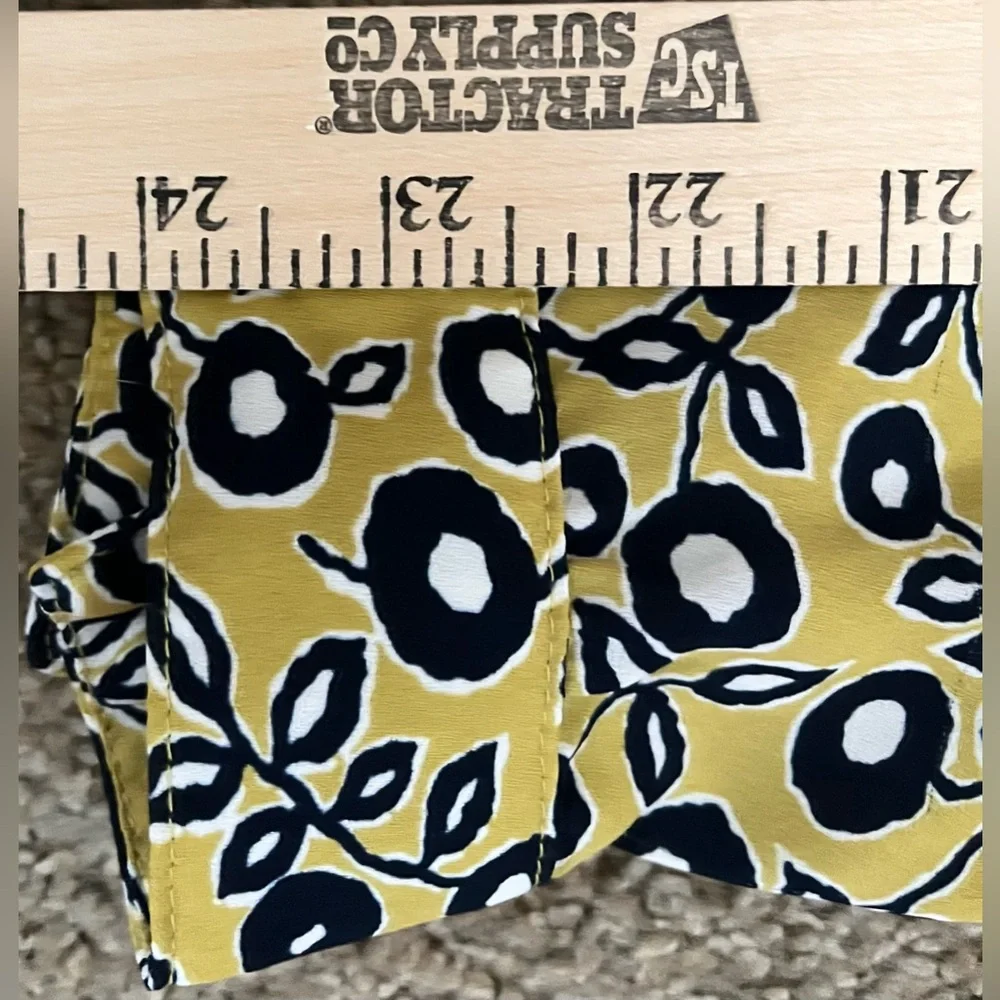 Ann Taylor LOFT Yellow and Black Floral Blouse size S - Picture 8 of 13